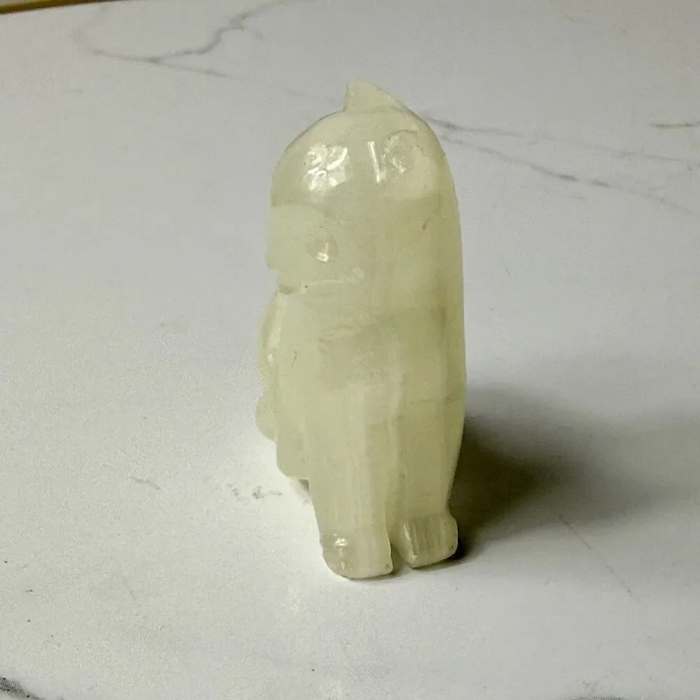 Vtg Polished Alabaster Jade Color Cat Figurine Small Translucent Stone Carving